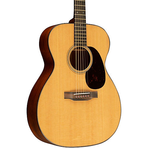 Martin 000-18 Modern Deluxe Acoustic Guitar Natural