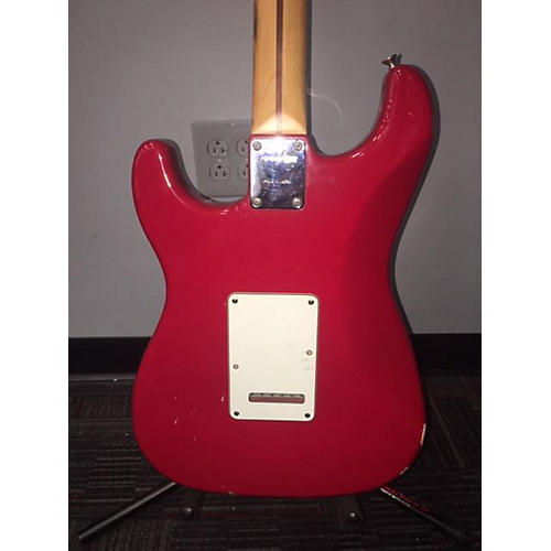 アデランス　スマスビート Fernandes LE1 Solid Body Electric Guitar Red | Musician's Friend