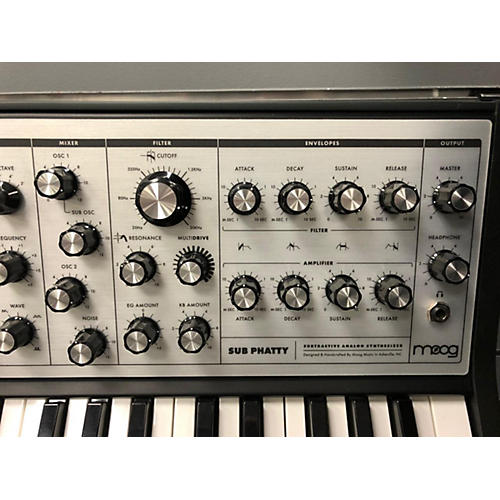 Moog Sub Phatty 25 Key Synthesizer | Musician's Friend