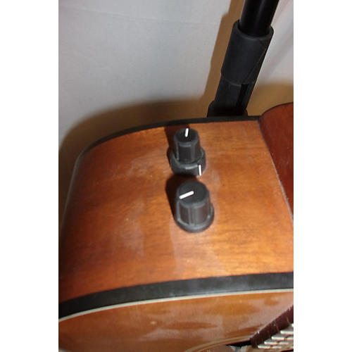 Guild D4 True American Acoustic Guitar Natural | Musician's Friend