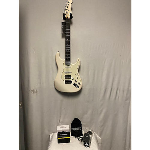 Donner DST -152W Electric Guitar Pack Olympic White | Musician's