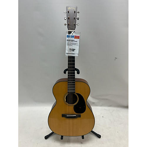 Martin 00018 Acoustic Guitar Natural