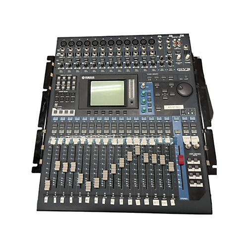 Yamaha 01v96 W/ MY16AT Digital Mixer