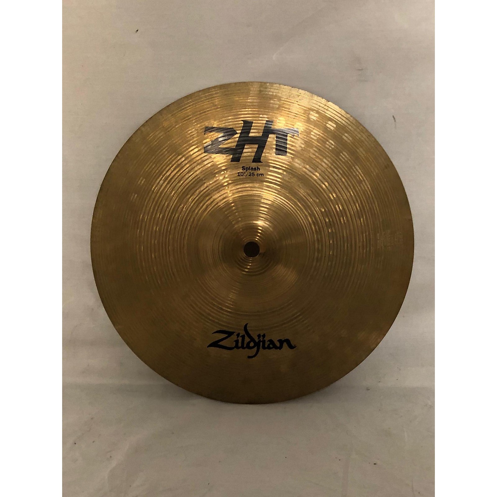 Used Zildjian 10in ZHT Splash Cymbal 28 Musician's Friend
