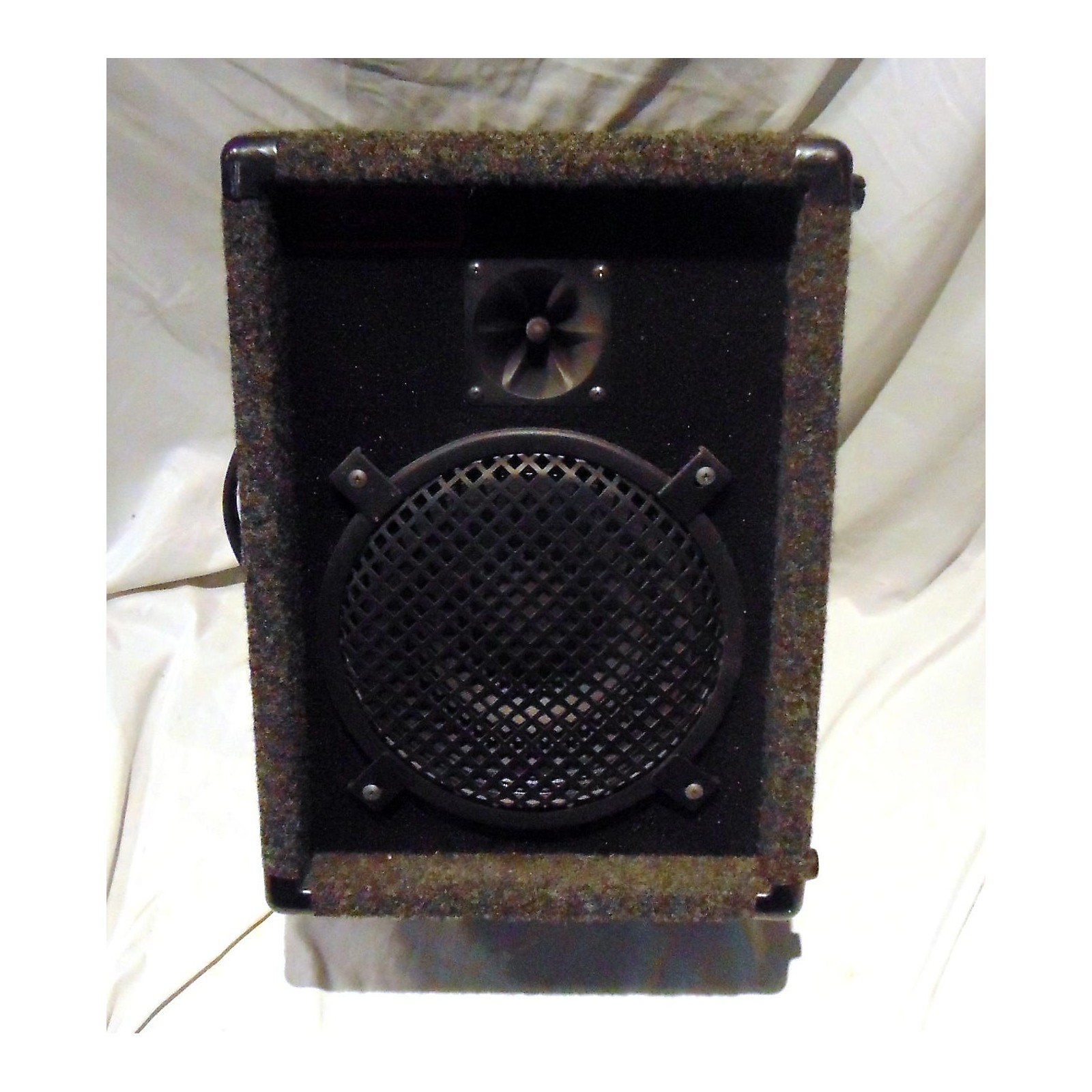 Used Sonic 110PT Unpowered Speaker Musician's Friend