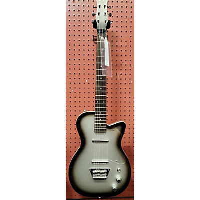 Silvertone 1303/U2 REISSUE Solid Body Electric Guitar