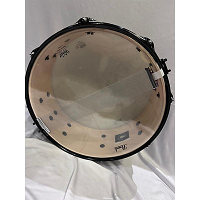 Pearl 14X6 Vision Series Snare Drum