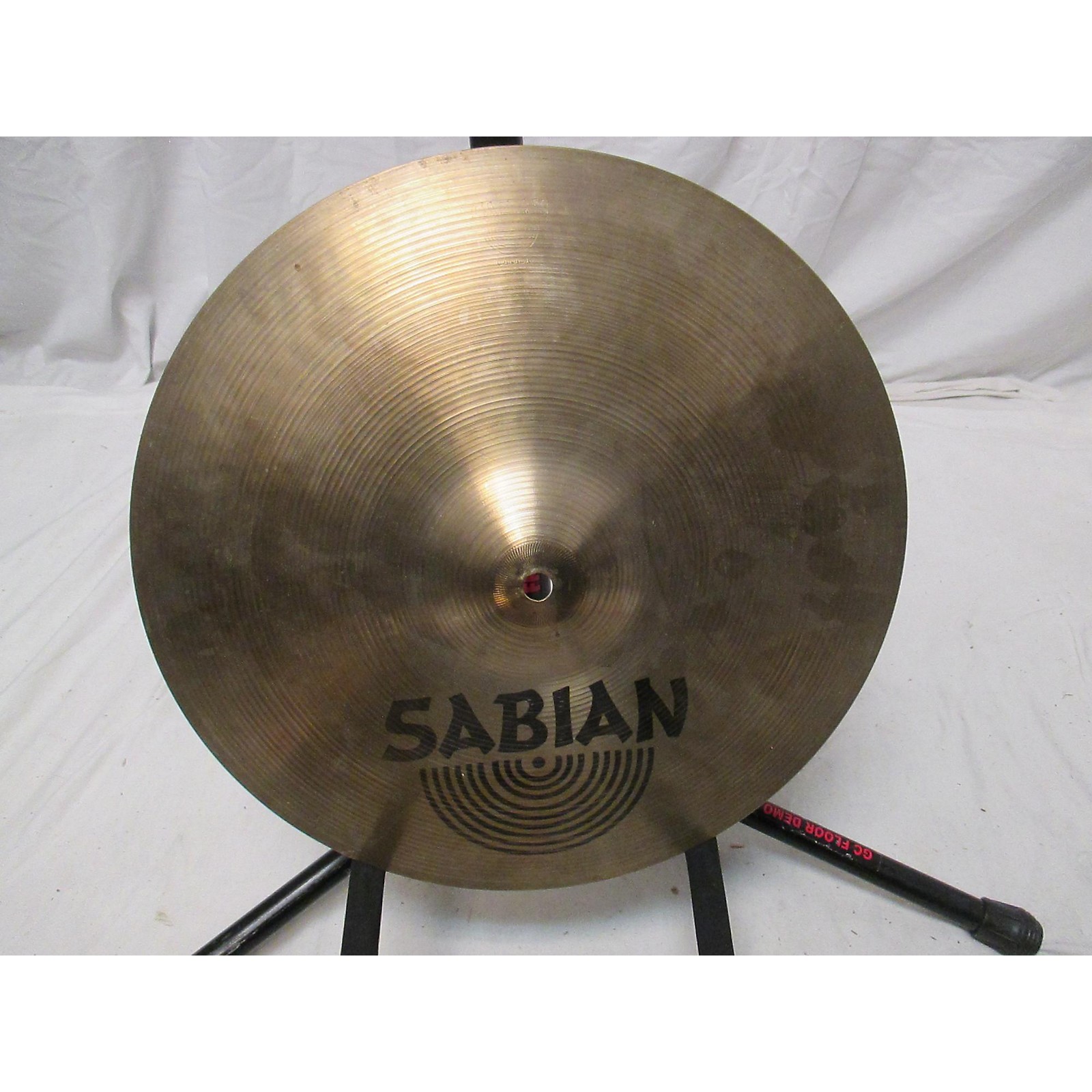 Used Sabian 14in Aa Regular Hi Hats Cymbal 33 Musician's Friend