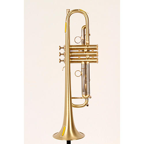 1600 Series Bb Trumpet