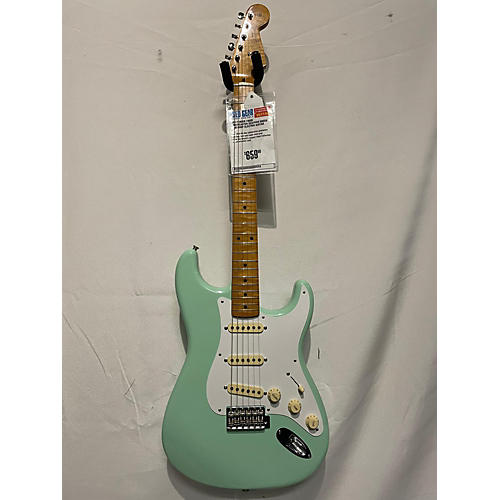 Fender 1950S Stratocaster Solid Body Electric Guitar Seafoam Green