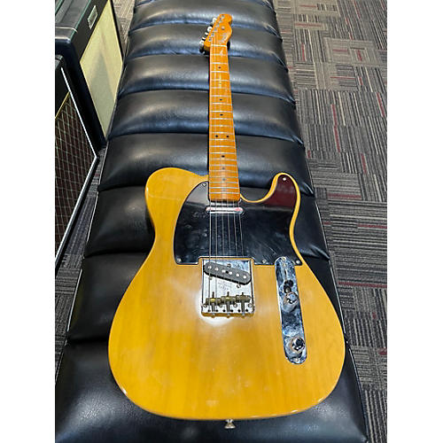 Fender 1952 Relic Telecaster Solid Body Electric Guitar Butterscotch