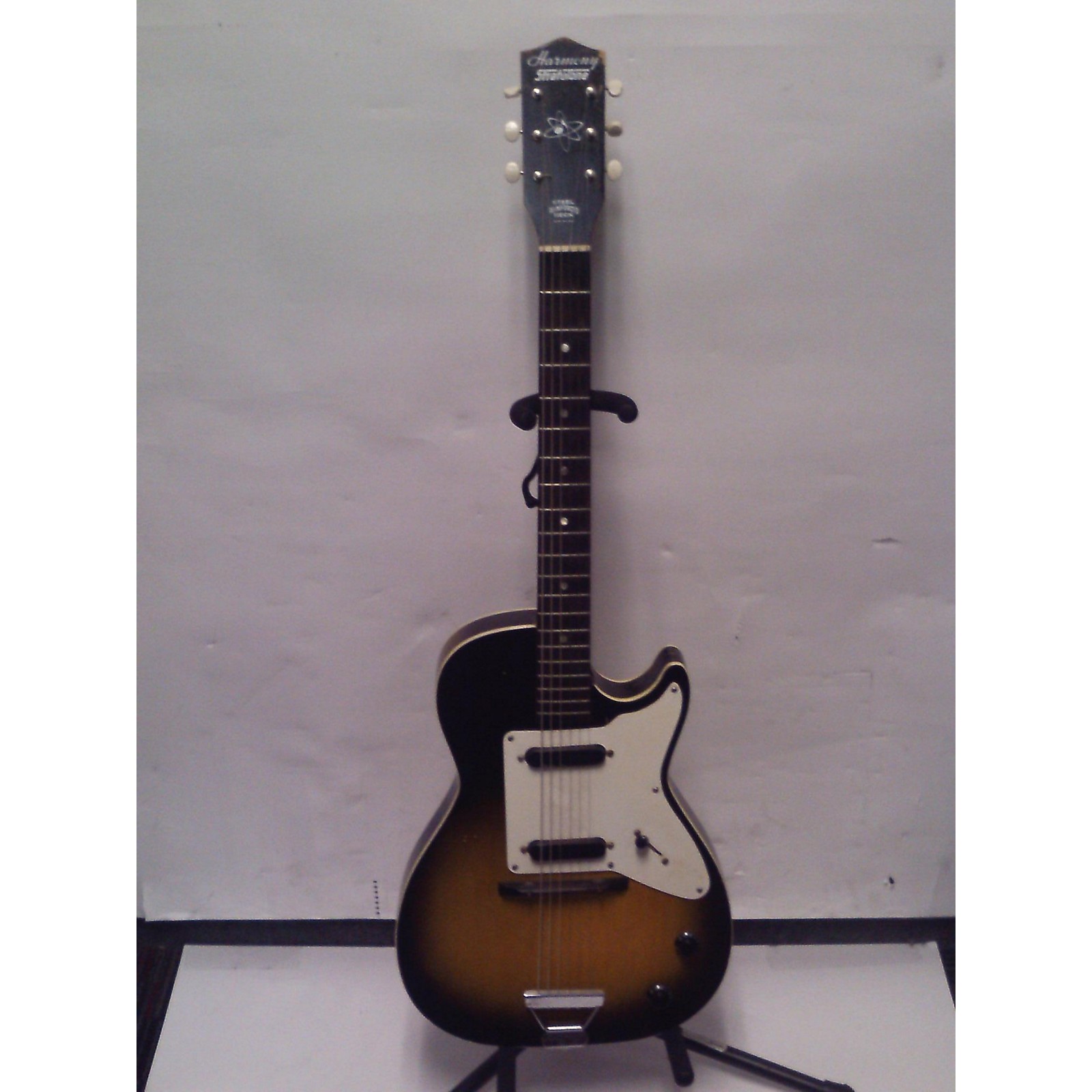 Vintage Harmony 1960s H46 Solid Body Electric Guitar 3 Color Sunburst