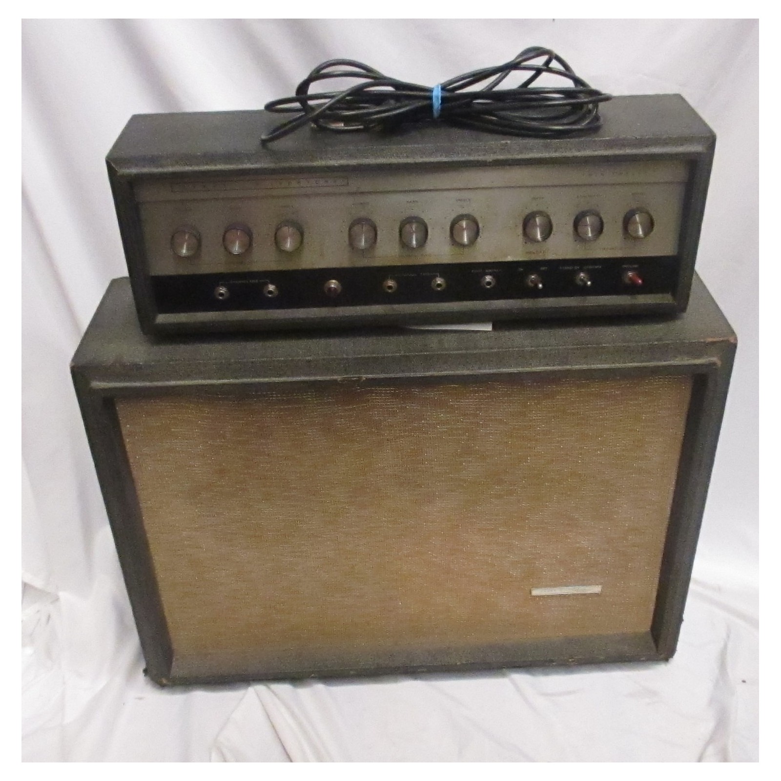 Vintage Silvertone 1967 TWIN TWELVE Tube Guitar Combo Amp Musician's