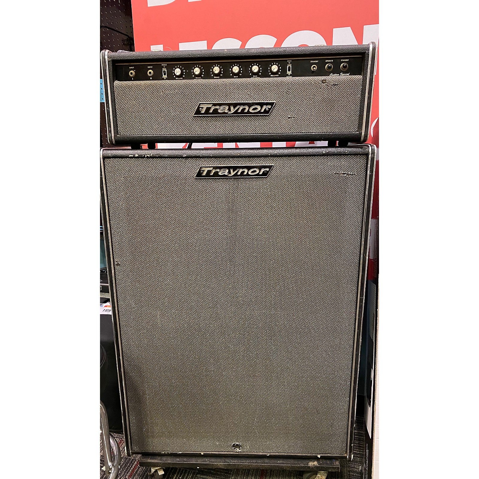 Vintage Traynor 1970s Yba3 Custom Special With YC810 Cab Tube Guitar