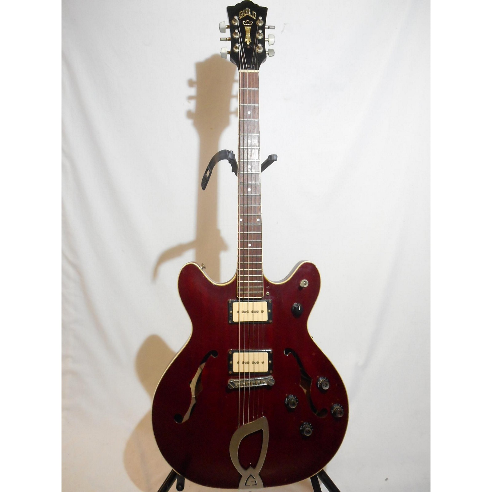 Vintage Guild 1972 Starfire IV Hollow Body Electric Guitar Cherry Musician's Friend