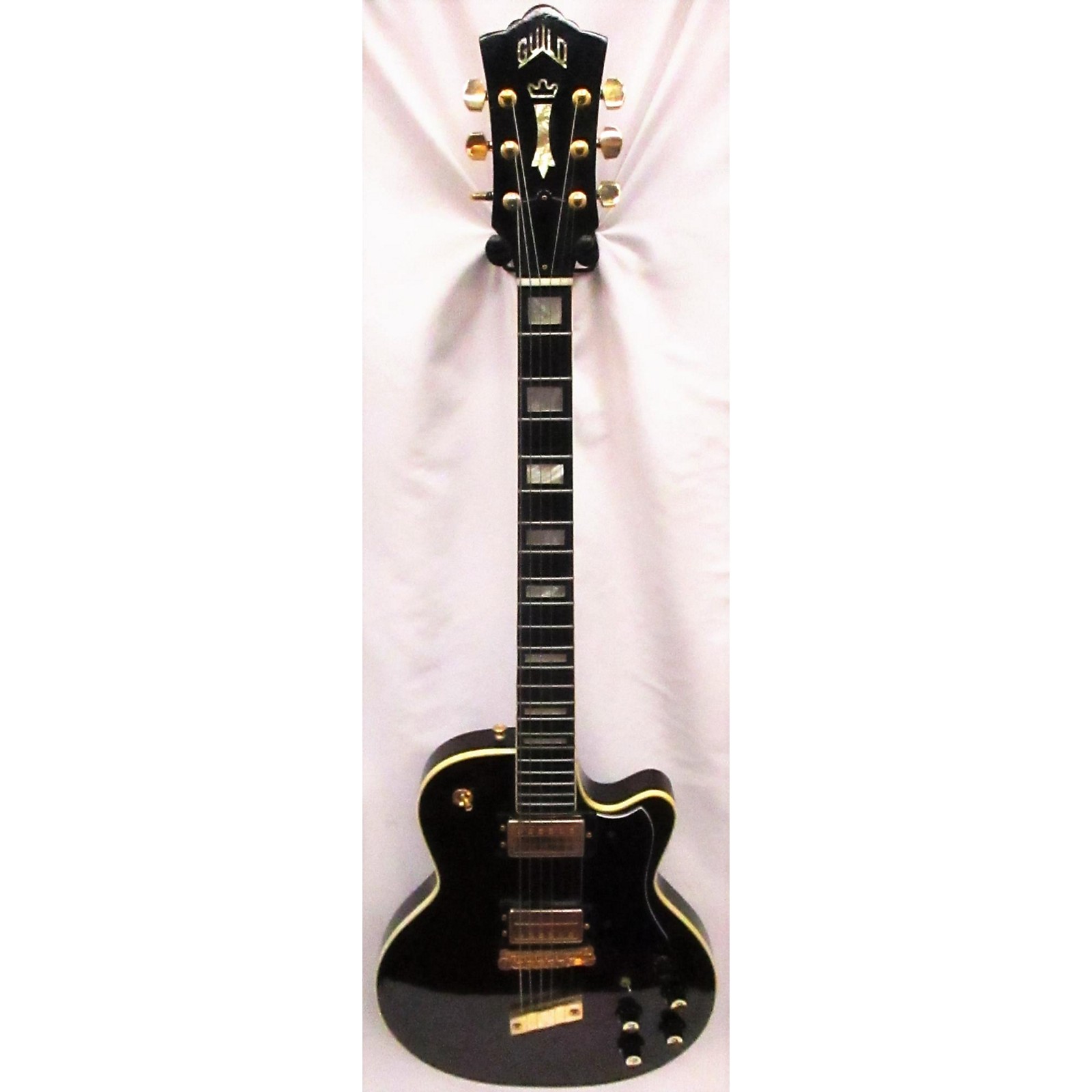 Vintage Guild 1973 Bluesbird M75 Solid Body Electric Guitar Mahogany Musician's Friend