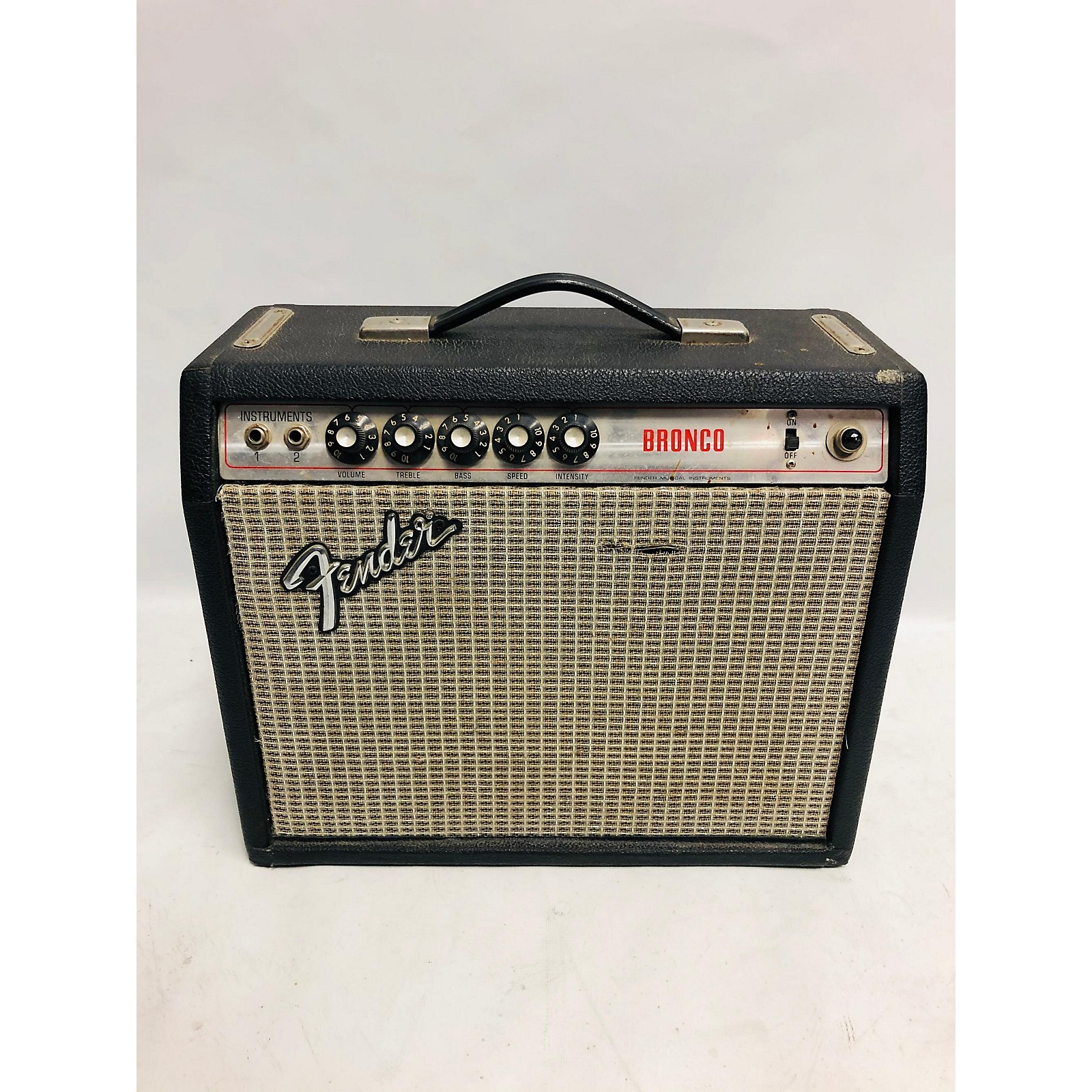 Fender 1975 Bronco 40 40W 1x10 Bass Combo Amp | Musician's Friend