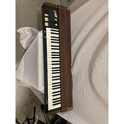 Hammond 1990s XB-2 Organ