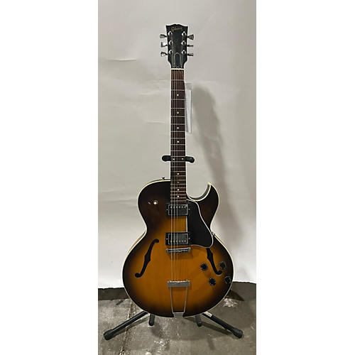 Gibson 2000 ES135 Hollow Body Electric Guitar Sunburst