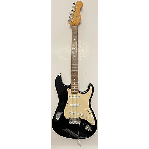 Fender 2001 Standard Stratocaster Solid Body Electric Guitar Black