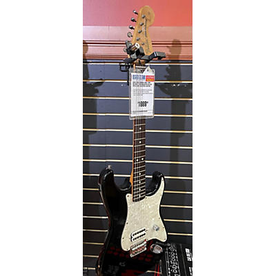 Fender 2002 2002 Tom Delonge Stratocaster Solid Body Electric Guitar