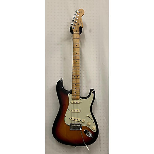Fender 2003 American Standard SSS Solid Body Electric Guitar Brown Sunburst