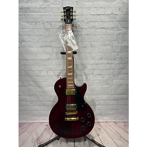 Gibson 2006 Les Paul Studio Solid Body Electric Guitar Wine Red
