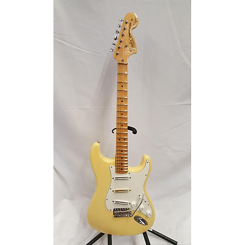 Fender 2008 Artist Series Yngwie Malmsteen Stratocaster Solid Body Electric Guitar Antique White