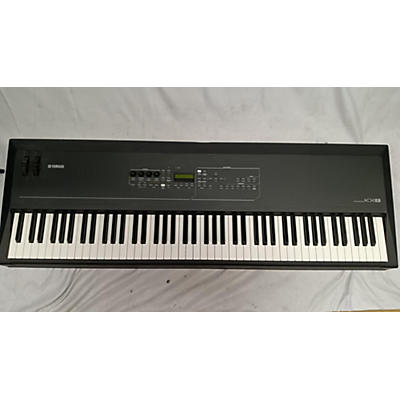 Yamaha 2008 KX8 MIDI Controller