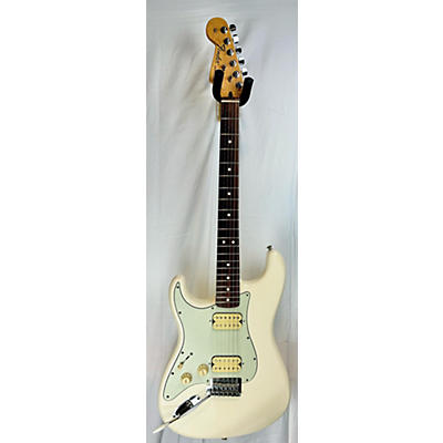 Fender 2009 Standard Stratocaster LH Electric Guitar
