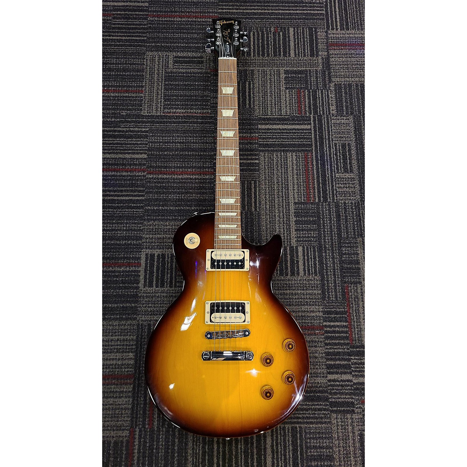 Used Gibson 2010 Les Paul Studio Deluxe Solid Body Electric Guitar