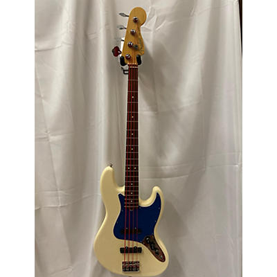 Fender 2011 American Standard Jazz Bass Electric Bass Guitar