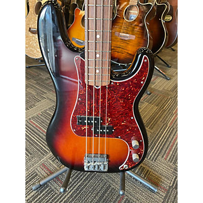 Fender 2012 American Standard Precision Bass Electric Bass Guitar