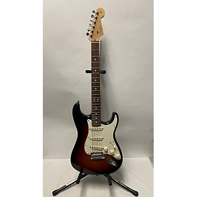 Fender 2013 American Standard Stratocaster Solid Body Electric Guitar