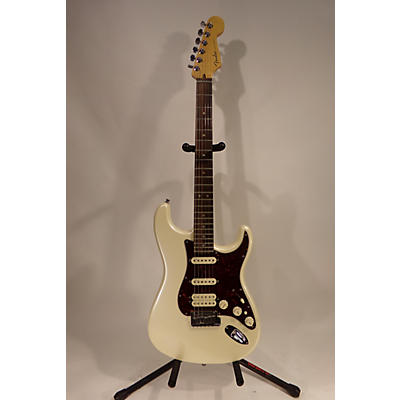 Fender 2014 60th Anniversary American Deluxe Stratocaster Solid Body Electric Guitar