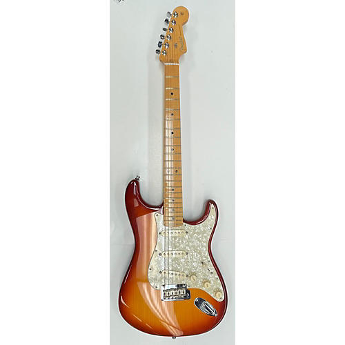 Fender 2014 American Select Port Orford Cedar Stratocaster Solid Body Electric Guitar Cherry Sunburst