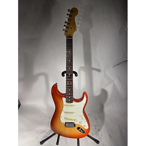 Fender 2014 American Standard Stratocaster Solid Body Electric Guitar Sienna Burst