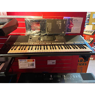 Yamaha 2015 PSRS970S 61 Key Keyboard Workstation