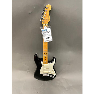 Fender 2016 American Professional Standard Stratocaster HSS Solid Body Electric Guitar