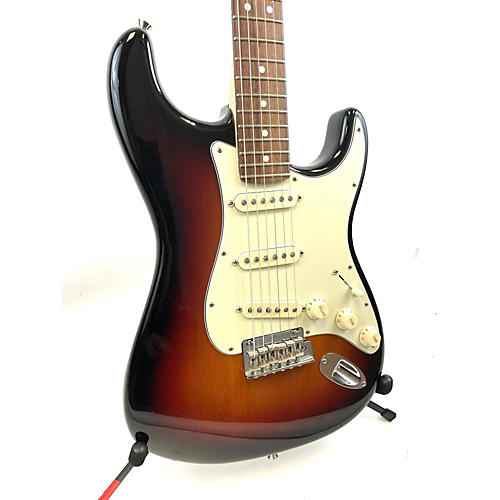 Fender 2017 American Professional Stratocaster SSS Solid Body Electric Guitar 3 Tone Sunburst