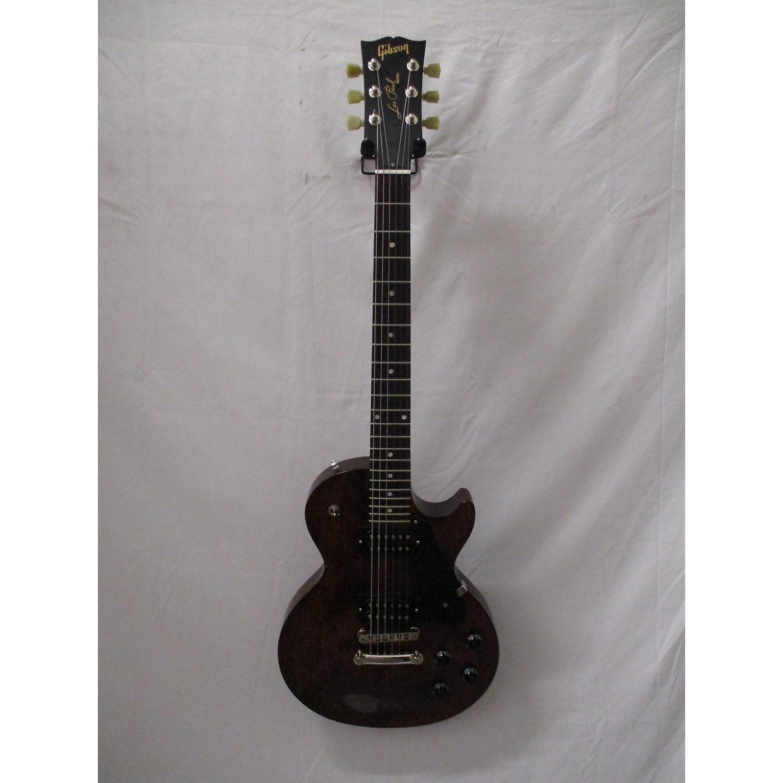 Used Gibson 2017 Les Paul Deluxe Solid Body Electric Guitar Walnut