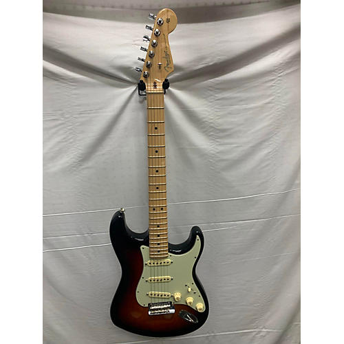 Fender 2018 American Professional Stratocaster SSS Solid Body Electric Guitar 2 Color Sunburst