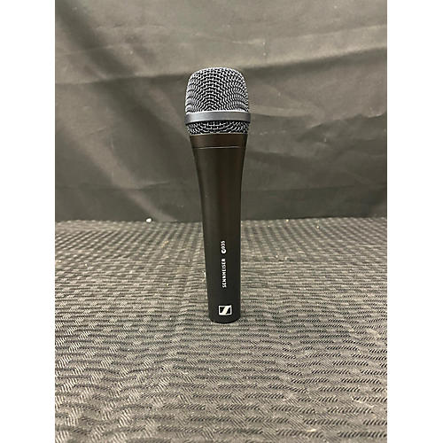 Sennheiser 2018 E935 Dynamic Microphone