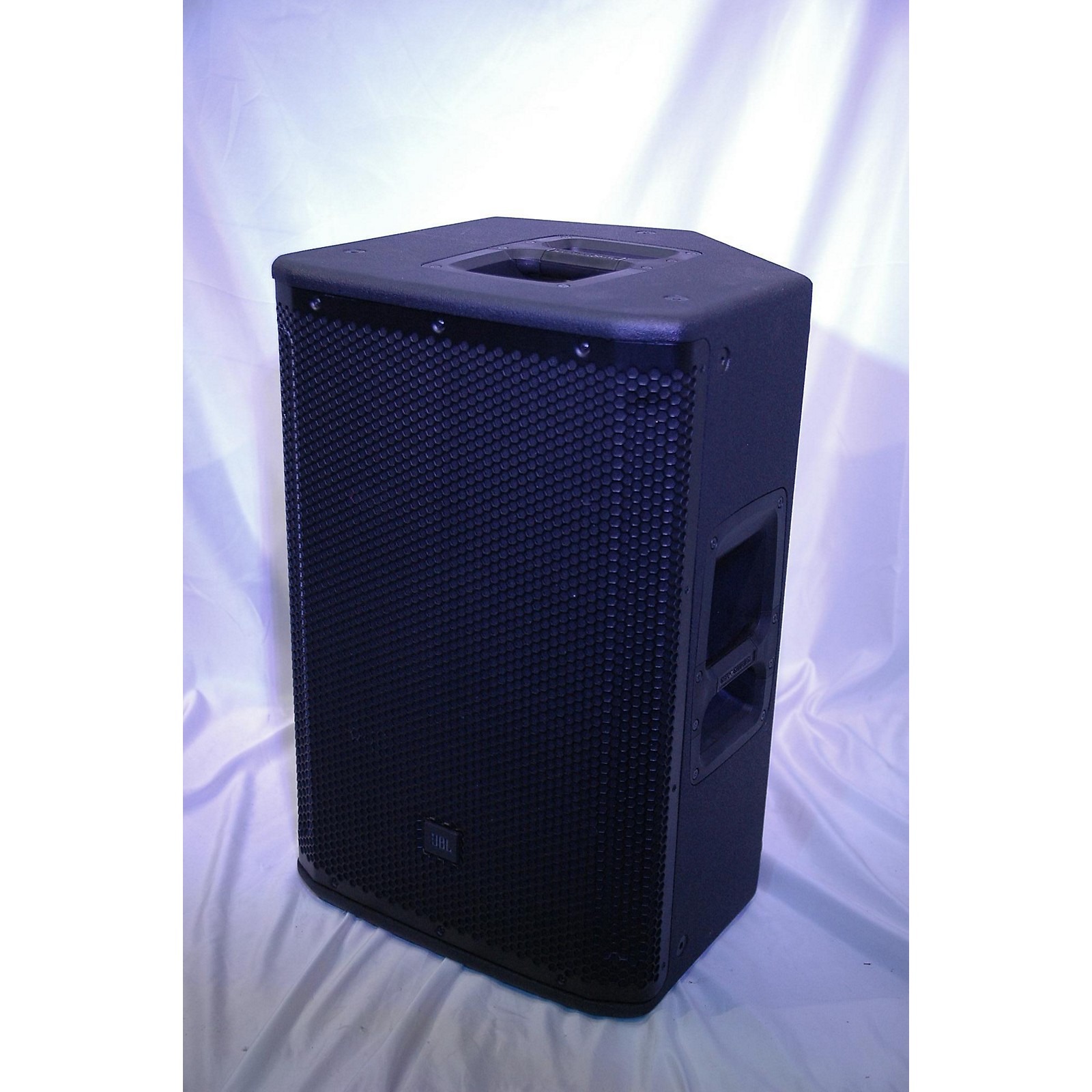 Used JBL 2018 SRX812 Unpowered Speaker Musician's Friend