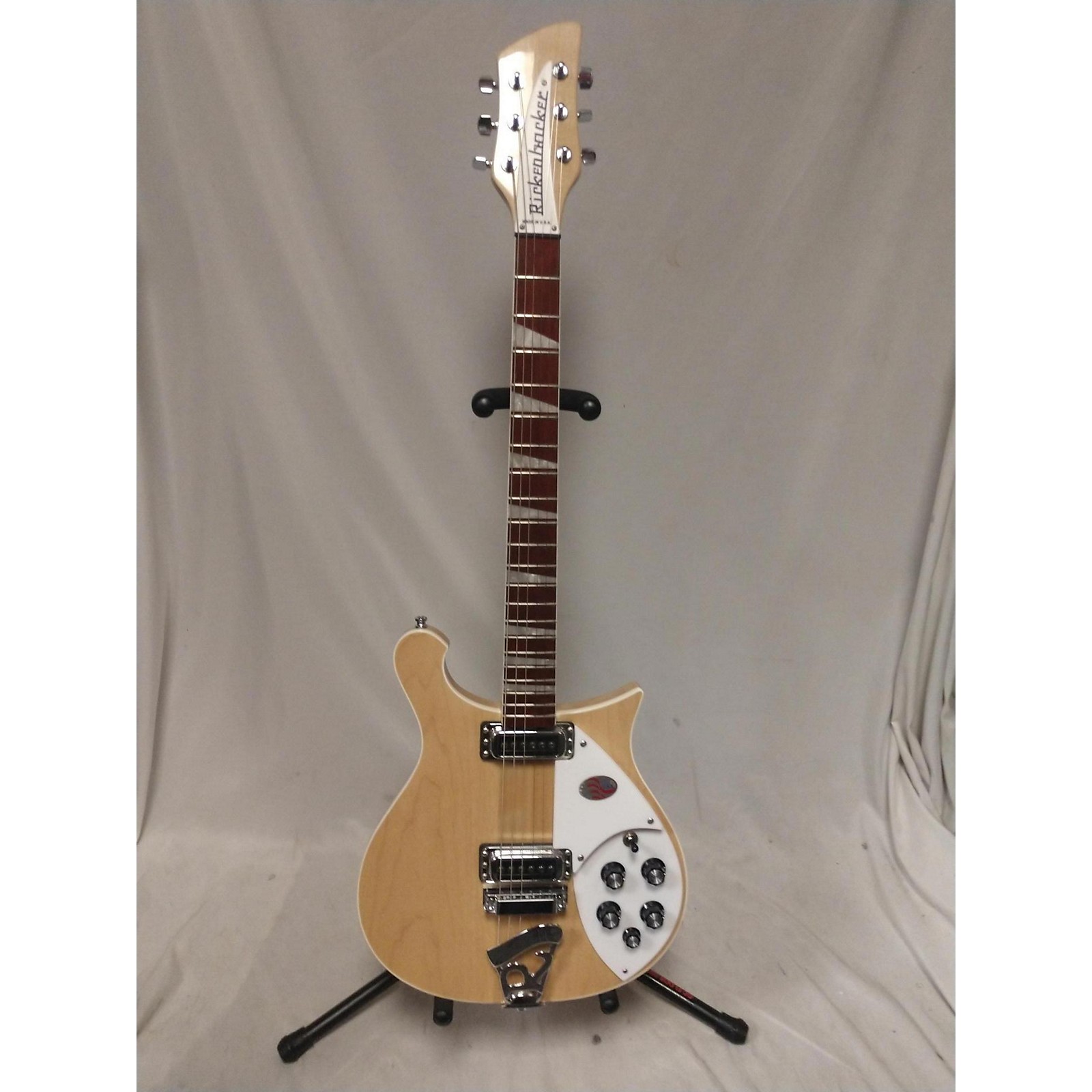 Used Rickenbacker 2019 660 Solid Body Electric Guitar Mapleglo