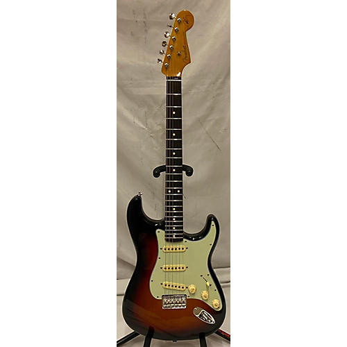 2020 Artist Series Robert Cray Stratocaster Solid Body Electric Guitar