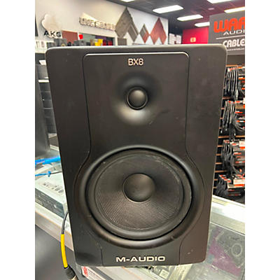 M-Audio 2020s BX8 D2 Powered Monitor