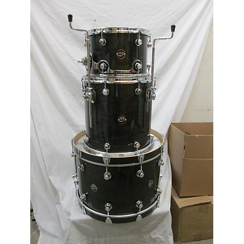 DW 2020s Performance Series Drum Kit Ebony Stain lacquer