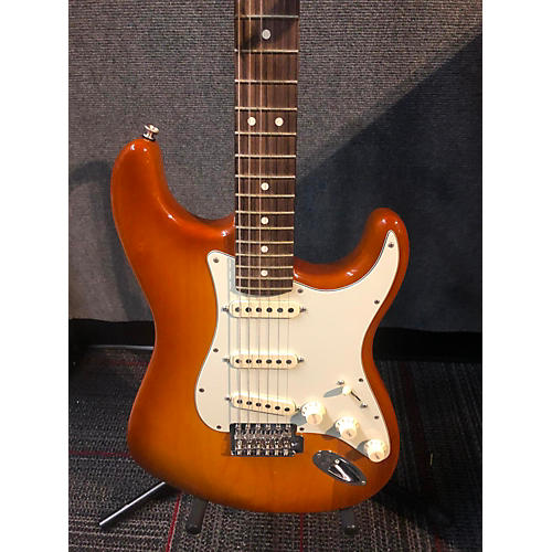 Fender 2021 American Performer Stratocaster SSS Solid Body Electric Guitar Honey Burst