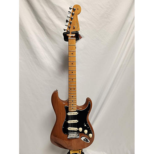 Fender 2021 American Professional II Stratocaster Pine Solid Body Electric Guitar Natural